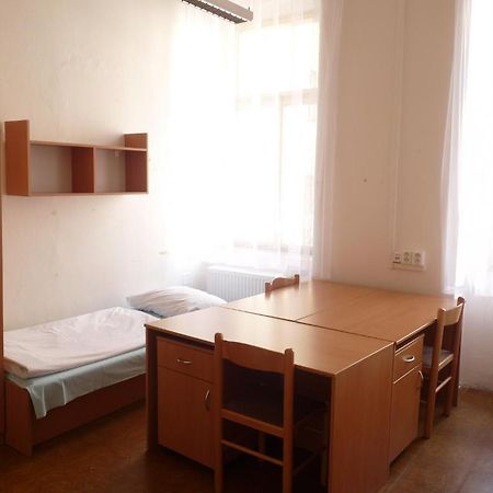 Ats Hostel Jednota Prag Eksteriør billede
