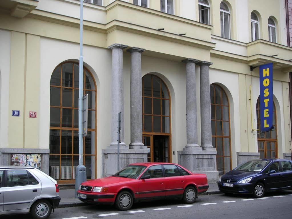 Ats Hostel Jednota Prag Eksteriør billede